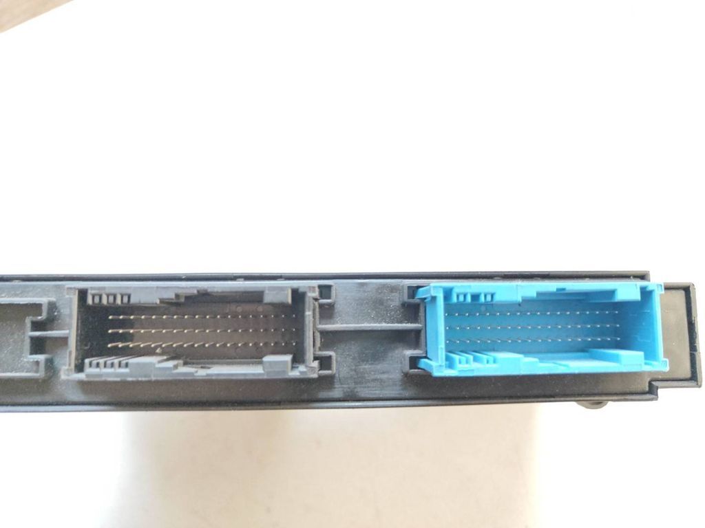 BMW 3 E90 E91 2007 Comfort convenience body module 9264571