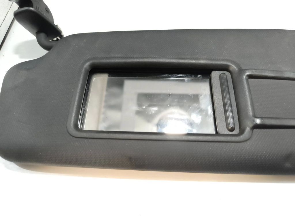 Audi Q3 8U 2.0TFSI 147kW 2017 Front sun visor cover 8U0857551H