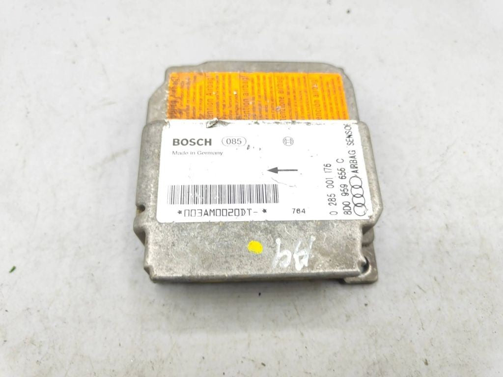 Audi A4 S4 B5 8D 1997 Control unit module 8D0959655C