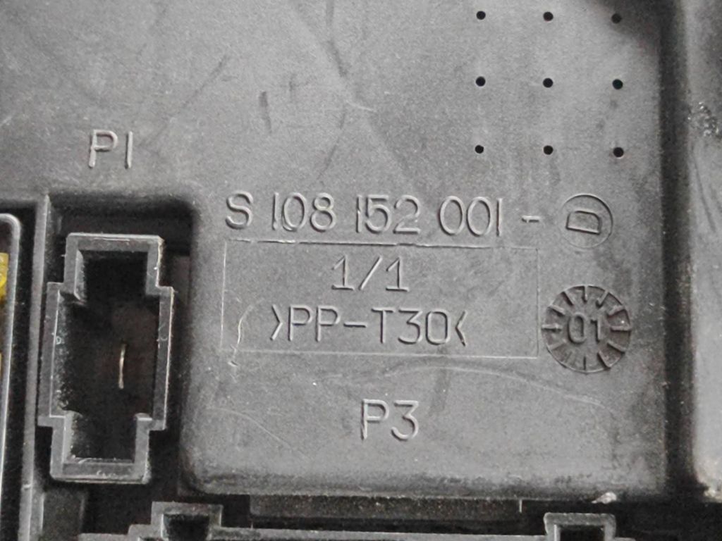 Volkswagen Sharan 2005 Fuse module S110730200G