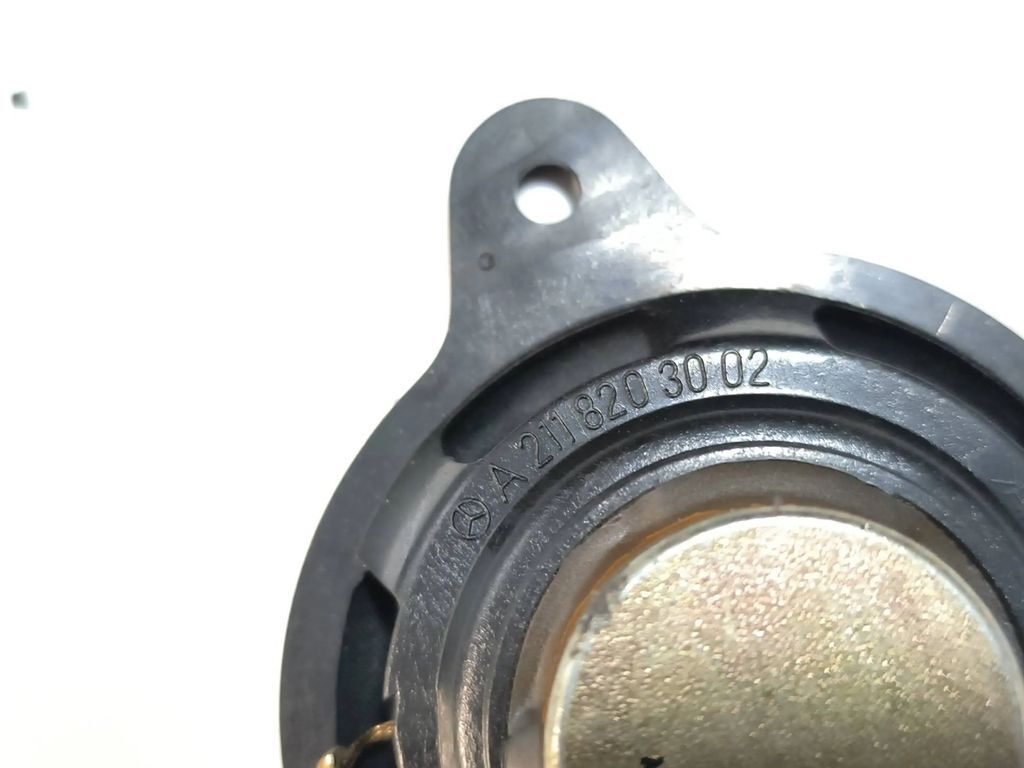 Mercedes-Benz E W211 2003 Front Dash Panel speaker A2118203002