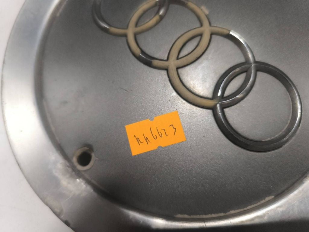 Audi A6 S6 C5 4B 2004 plastic wheel cap 4B0601165J