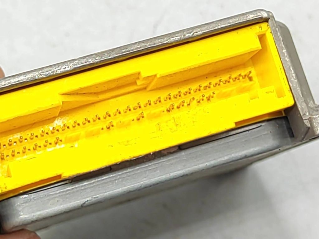 Audi A4 S4 B5 8D 1997 Control unit module 8D0959655C