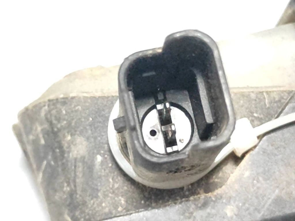Citroen C4 Grand Picasso 2009 Petrol Fuel tank cap lock motor 9660019180
