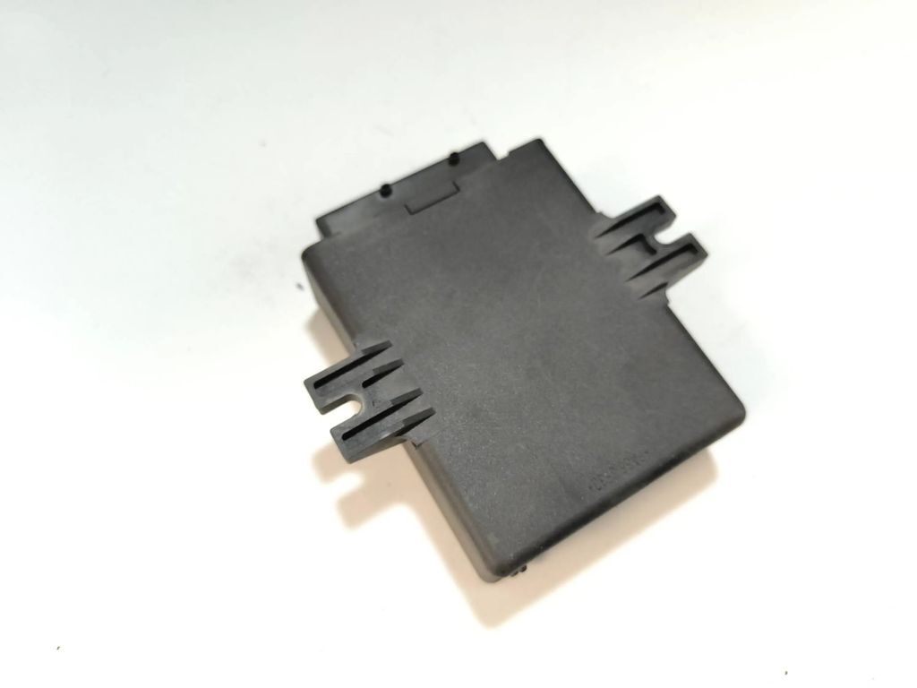 Mercedes-Benz E W211 2003 Air suspension control unit module A2115450432