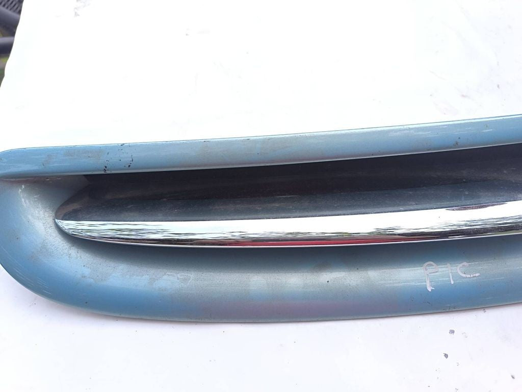 Citroen Xsara Picasso 1999 Front grill 9632099177