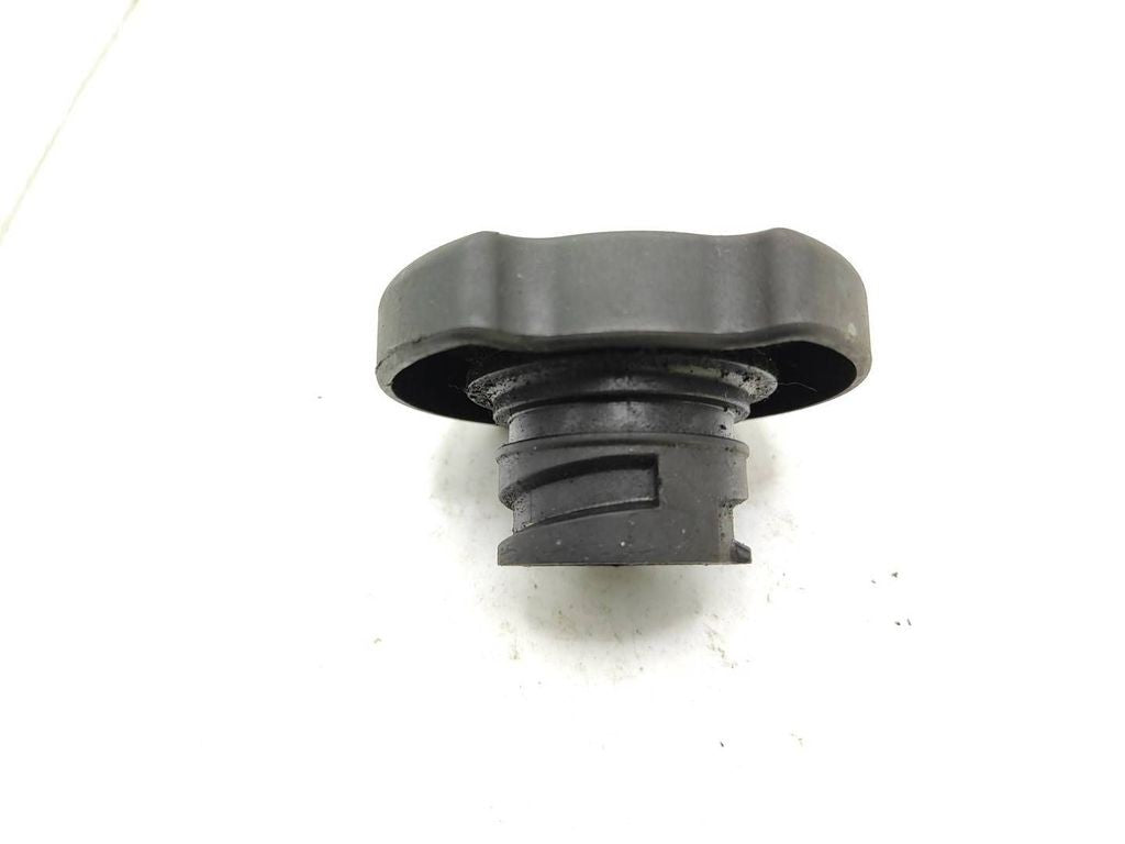 Ford Mondeo Mk III 2002 Diesel oil filler cap XS7Q6K614AB