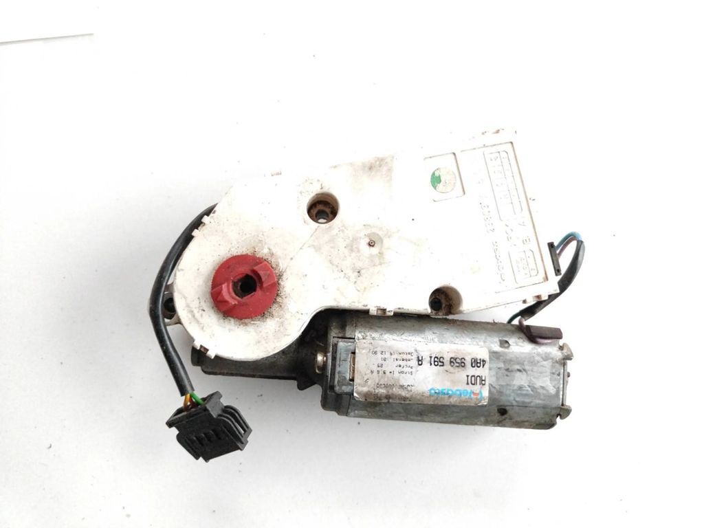 Audi A8 D2 1995 Sunroof electric motor actuator 4A0959591A