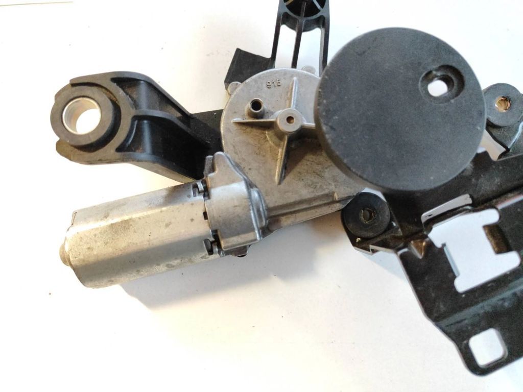BMW 5 E61 530D 170kW Estate 2007 Rear wiper motor 1397220497