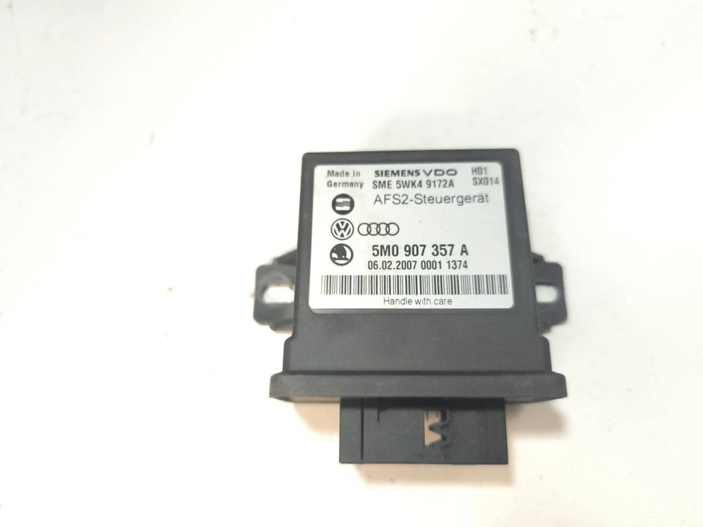 Volkswagen PASSAT B6 2008 Light control module unit LCM 5M0907357A