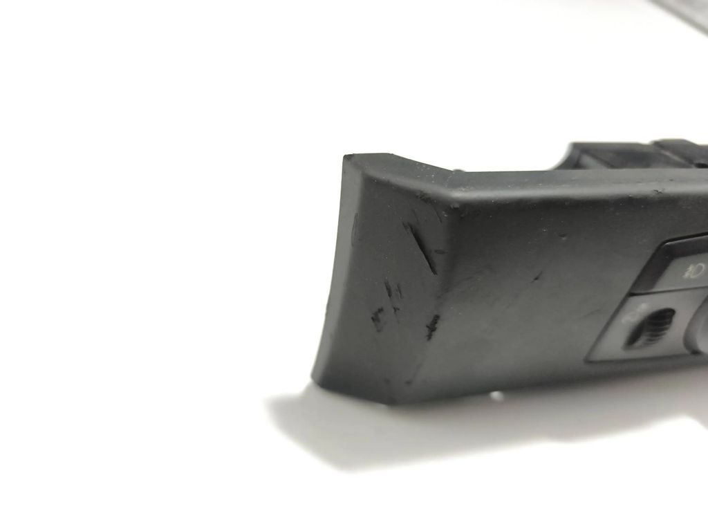 BMW 5 E60 E61 2007 HeadLight switch 6988553