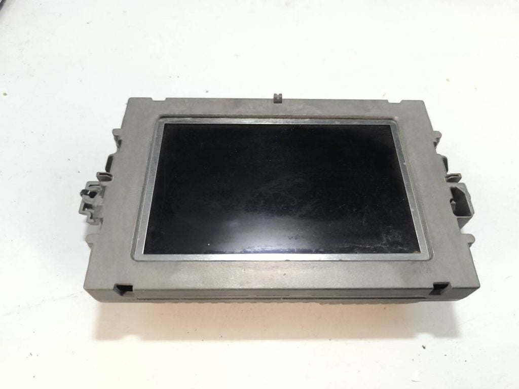 Mercedes-Benz C Class W204 2009 Dashboard LCD screen display A2049007508