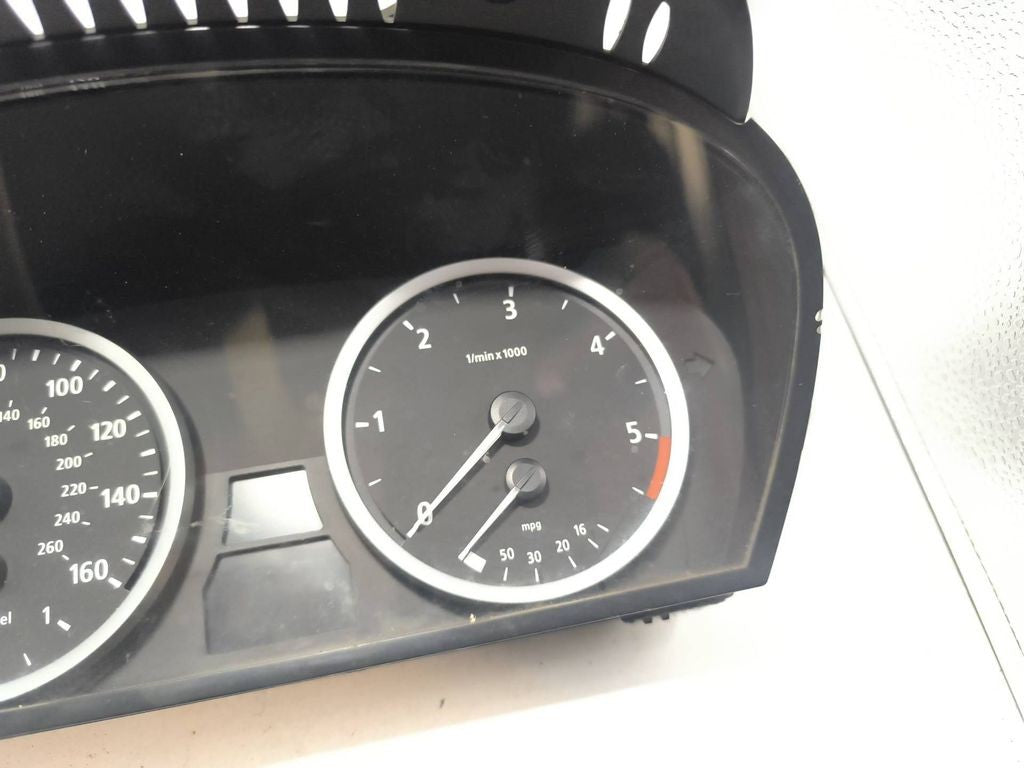 BMW 5 E60 E61 2009 Diesel speedometer instrument cluster 6947364