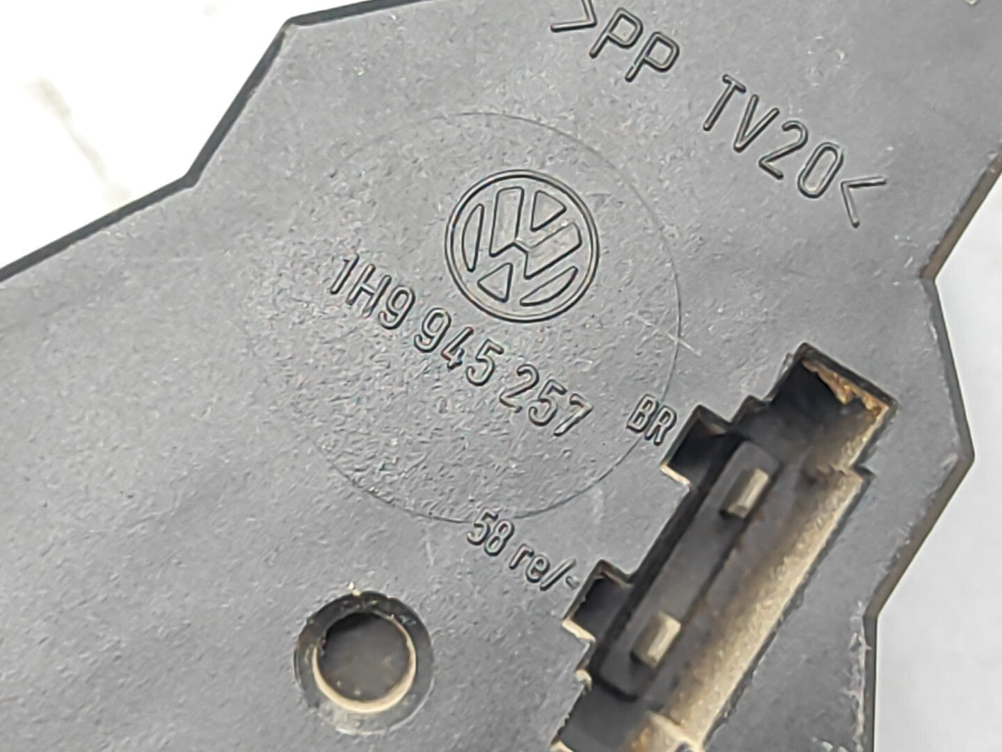 Volkswagen Golf MK3 1994 LHD Rear Taillight Light Bulb Mount 1H9945257