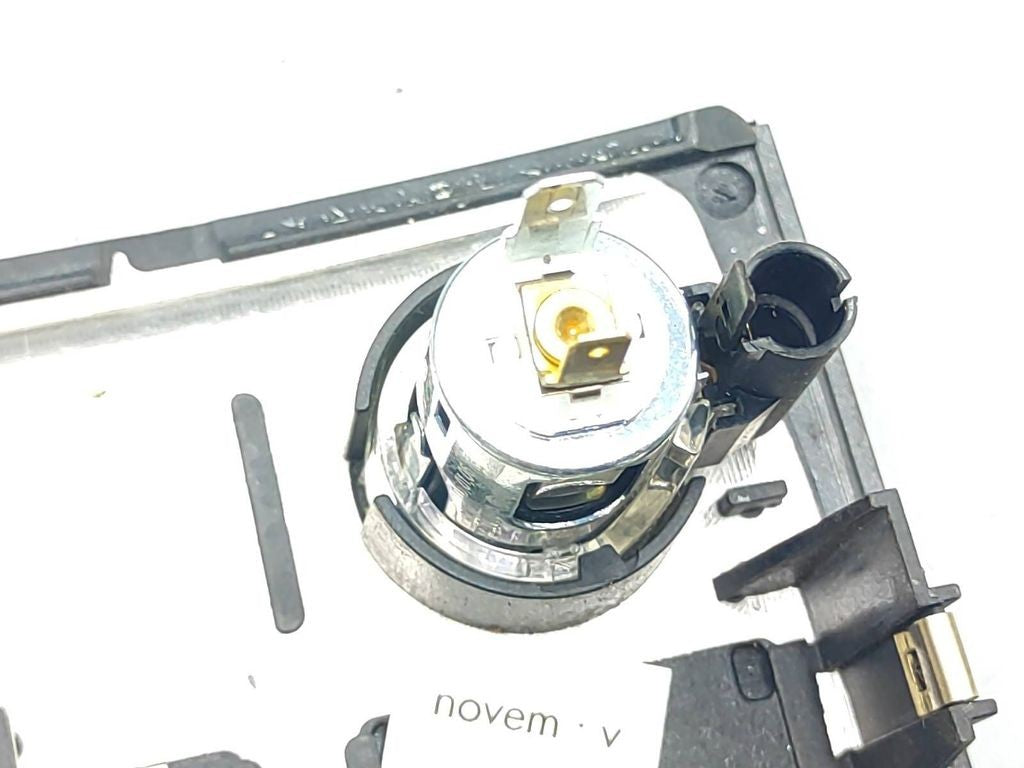 BMW 5 E60 E61 2008 Rear cigarette lighter 6951149