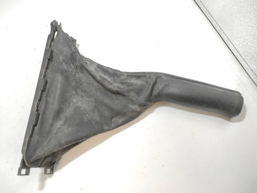 Saab 9-5 2.0T 110kW Petrol 2000 Handbrake trim