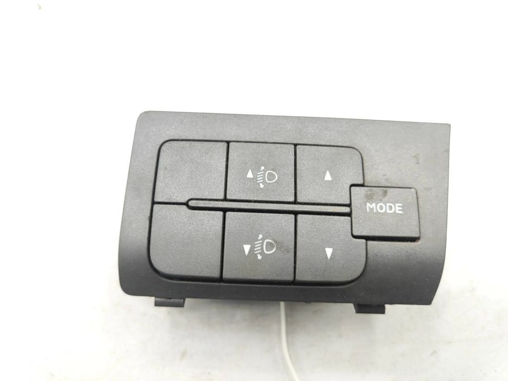 Fiat Ducato 2007 Headlight level height control switch BTGF20