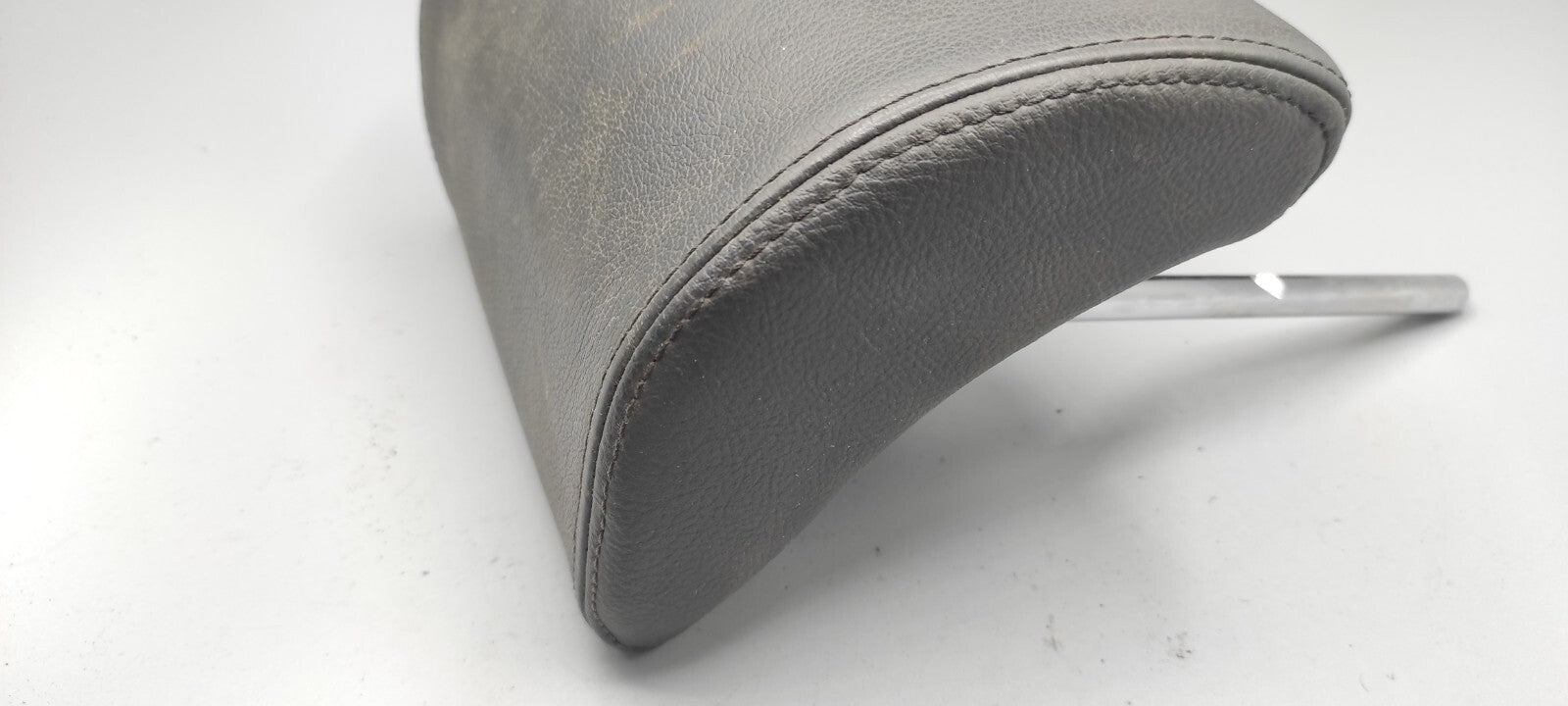 Alfa Romeo GT 1.9JTD 110kW Diesel 2005 Rear Interior Seat Headrest Black Leather