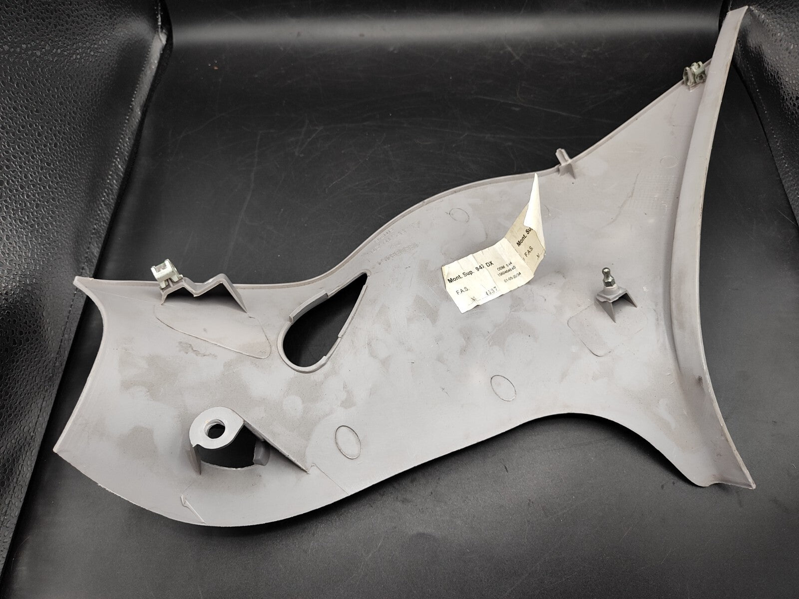 Alfa Romeo GT 1.9JTD 2004 Rear Right Tailgate Trunk Trim Cover 156038454