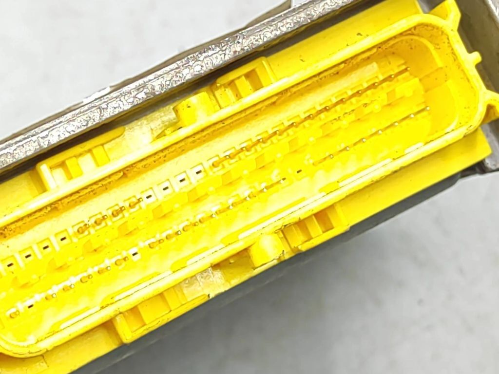 Volkswagen Golf V 2005 Control unit module 1K0909605T