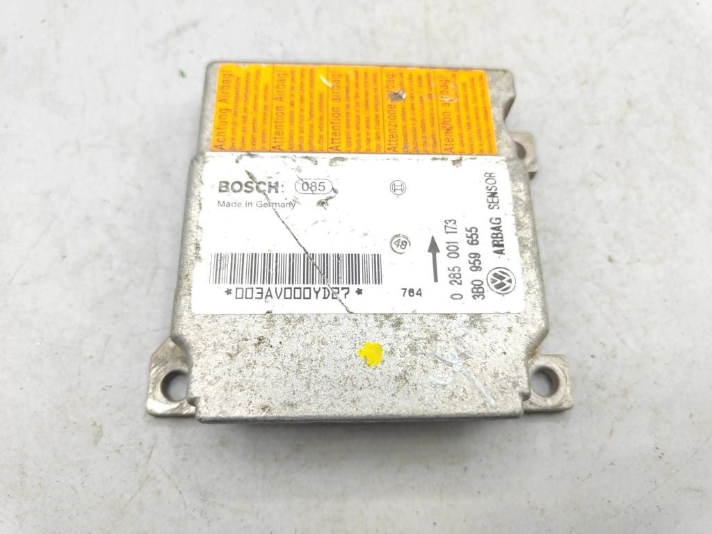 Volkswagen PASSAT B5 1.8i 92kW 1999 Control unit module 3B0959655
