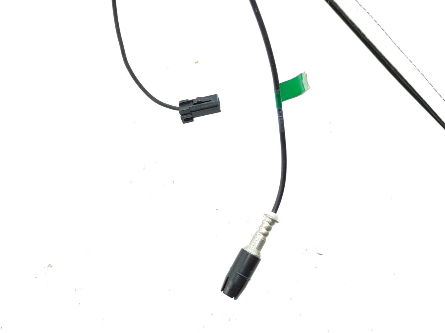 Alfa Romeo 147 1.6 77kW Twin Spark Petrol 2002 Roof Radio Antenna