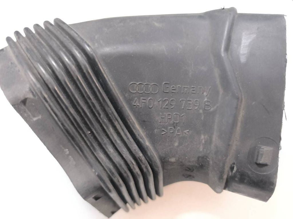 Audi A6 C6 4F 2009 Diesel air intake hose pipe 4F0129739B