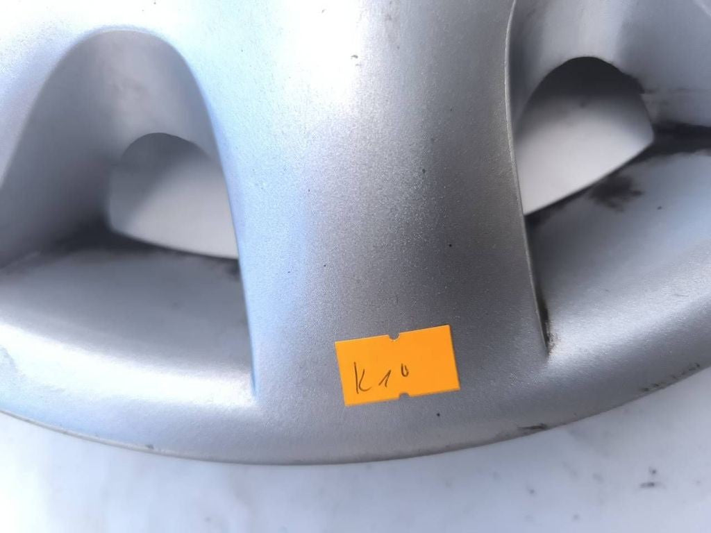 Opel Vectra B 1995 R14 wheel hub cap trim 90468685