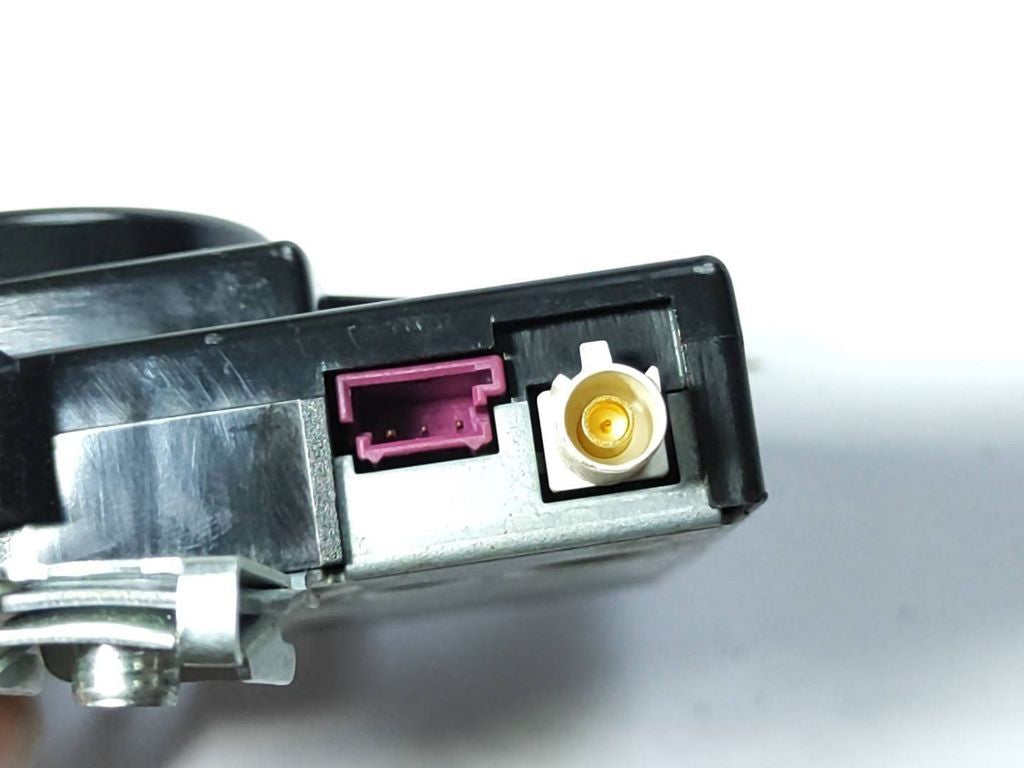 Mercedes-Benz C W204 2007 Aerial antenna amplifier A2048702789