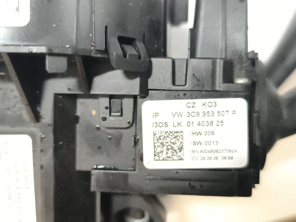 Volkswagen PASSAT B6 2007 Wiper turn signal stalk switch 3C9953513B