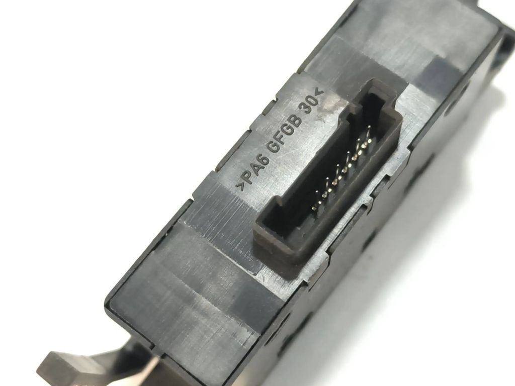 BMW 3 E46 2000 Electric window control control switch 61318381514