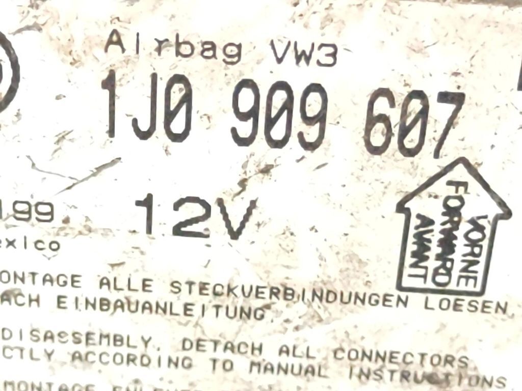 Volkswagen PASSAT B5 1.6 1999 Safety Control unit module 1J0909607