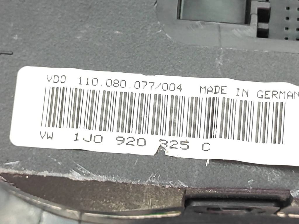 1J0920825C Volkswagen Golf IV 2000 Diesel speedometer instrument cluster