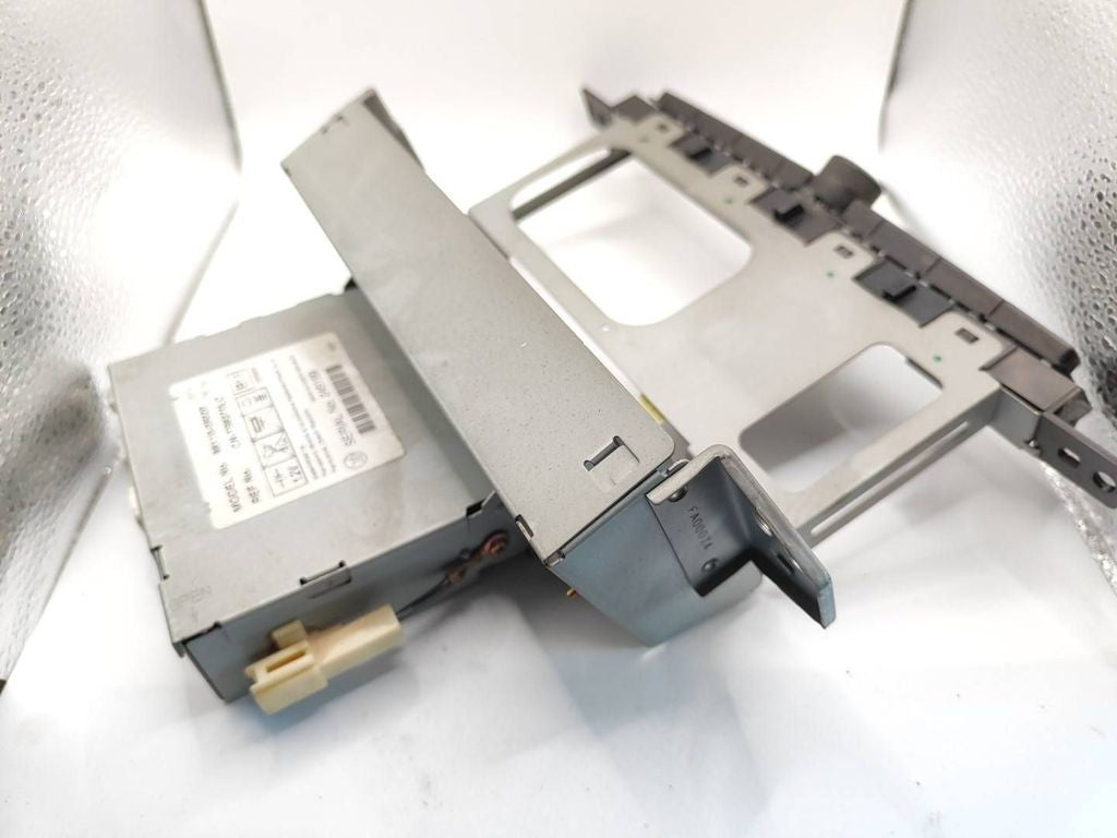Toyota Avensis T250 2004 Dashboard LCD screen display 8611005020