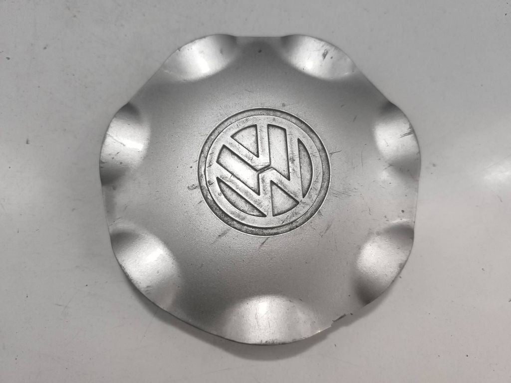 Volkswagen Golf III 1991 plastic wheel cap 1H0601149K
