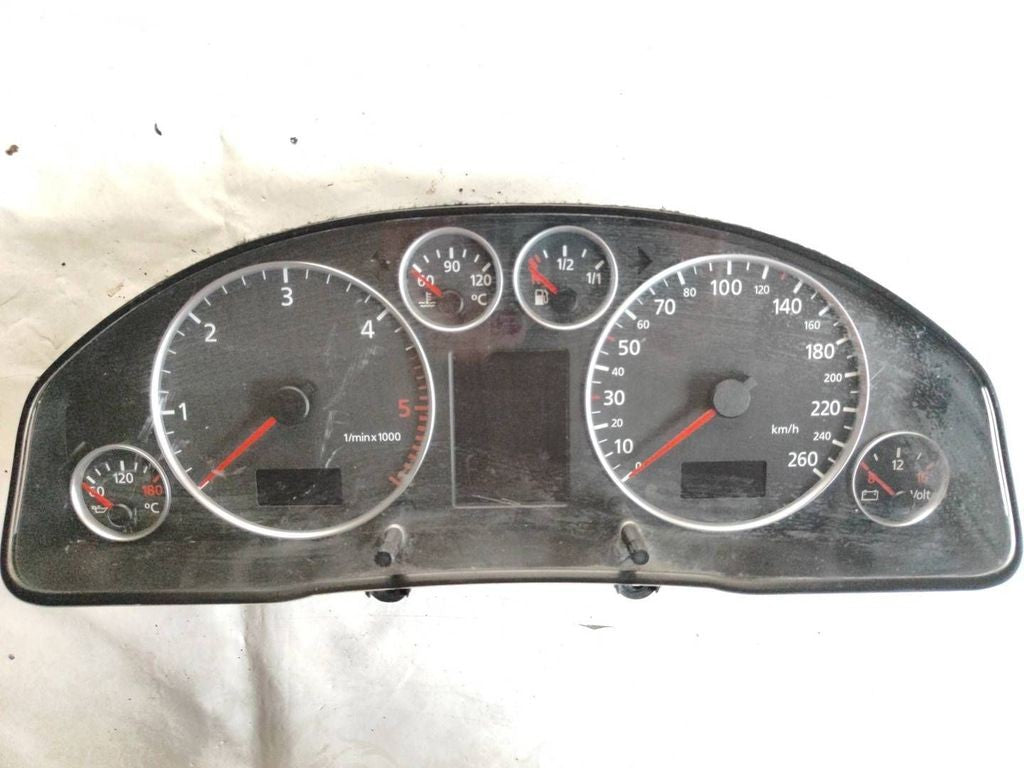 Audi A6 S6 C5 4B 2003 LHD speedometer instrument cluster 110080128