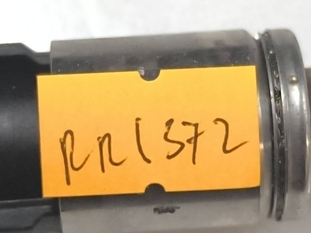 BMW M4 F82 F83 2016 S55 fuel injector 0261500533