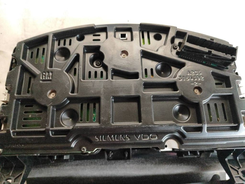 Opel Astra H 2005 Diesel speedometer instrument cluster 13267520
