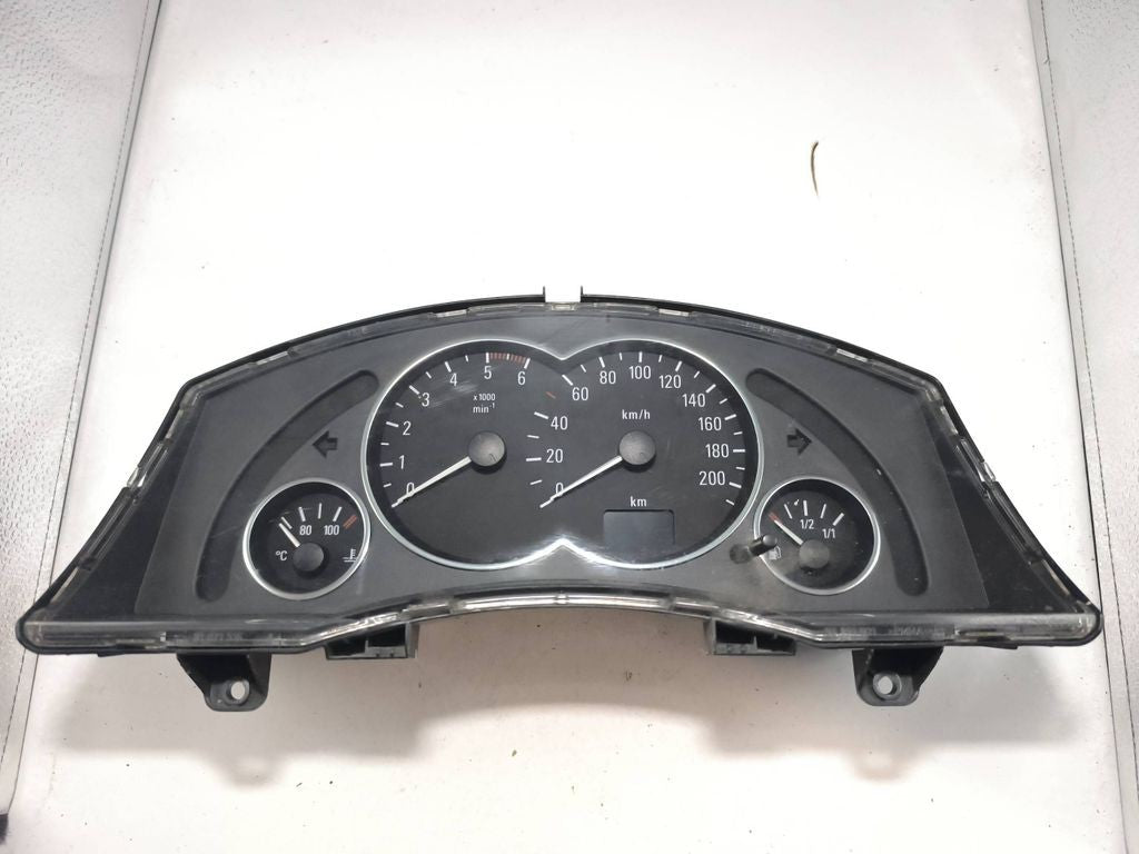 Opel Meriva A 2004 Diesel speedometer instrument cluster 13173381XT