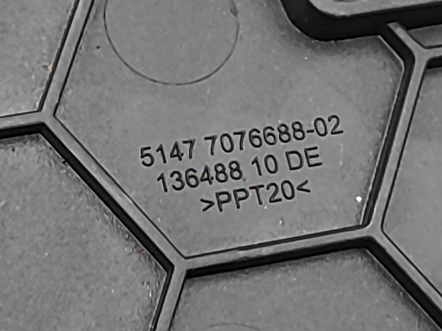 BMW E61 530D 170kW Estate 2005 Rear boot luggage trim plate 7076688 51477076688