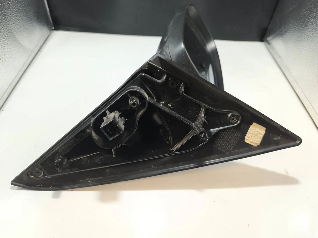 Opel Tigra B 1.4i 66kW 2005 LHD Left electric wing mirror 468435664