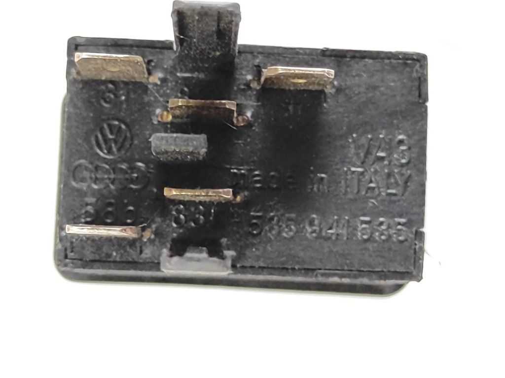 Volkswagen PASSAT B4 1995 Fog light switch button 535941535