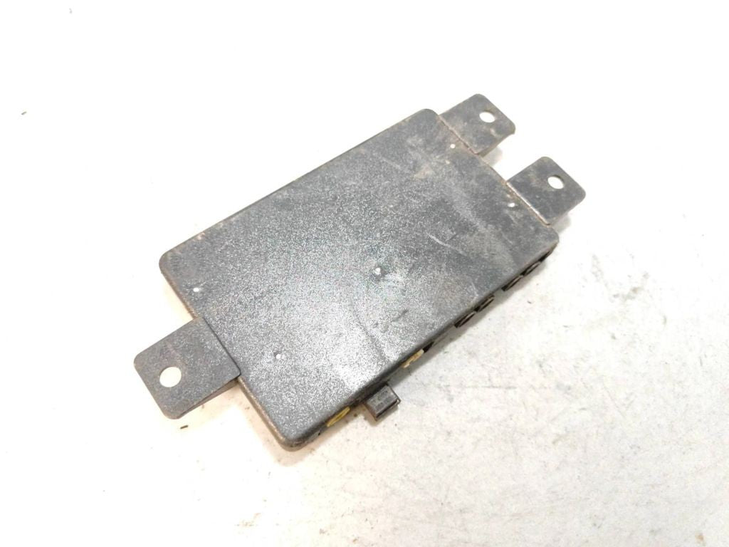 Audi A6 S6 C5 4B 1999 Antenna control module amplifier 4D0035530C