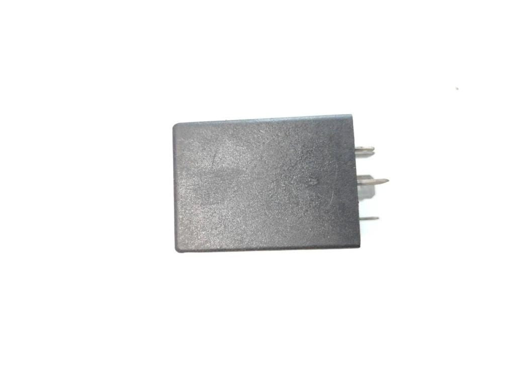 Peugeot 806 1997 relay 9609668780