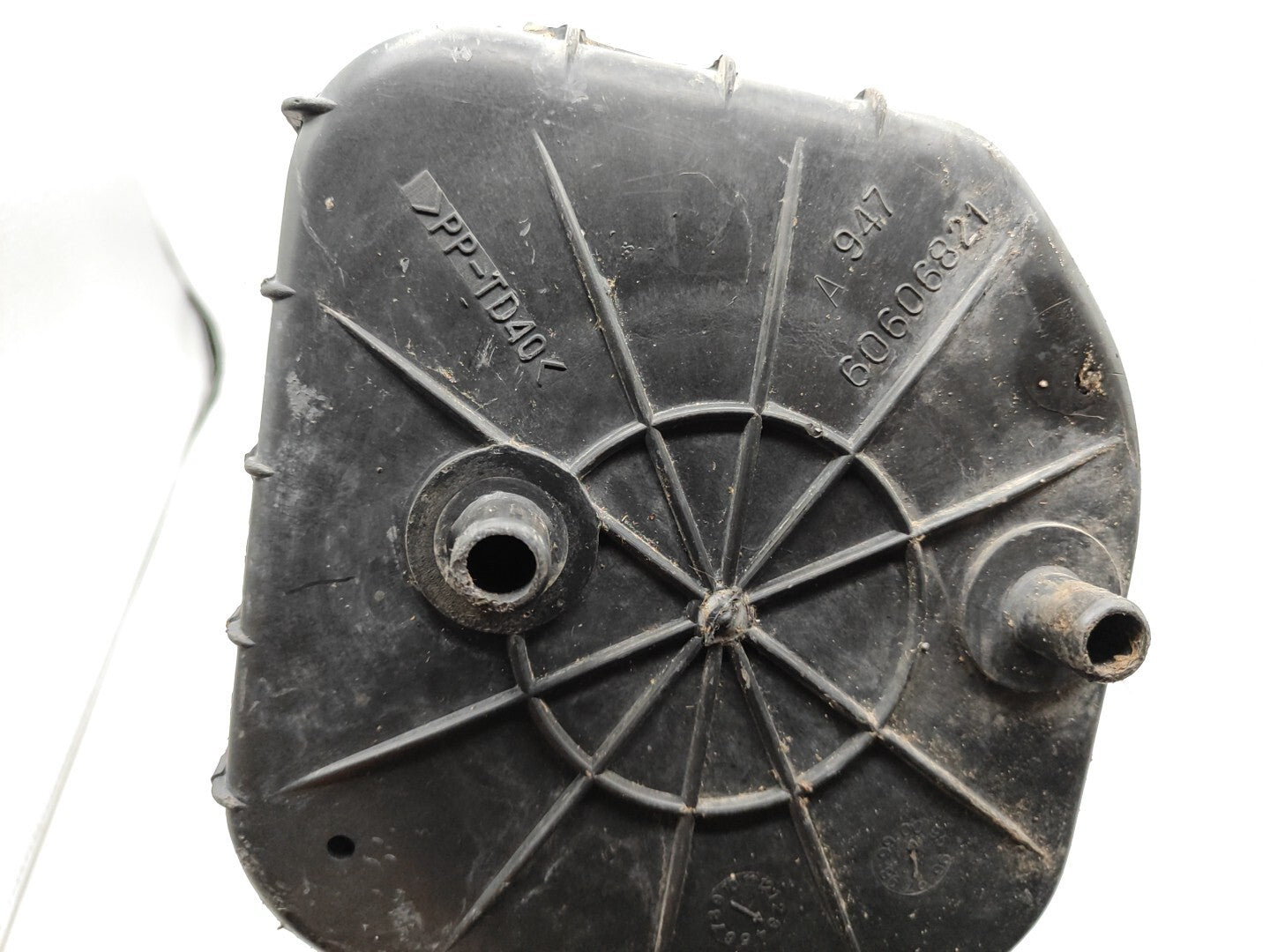 Alfa Romeo 166 2.4JTD 10V 2000 Diesel Engine Air Filter Box 60608073 60606821