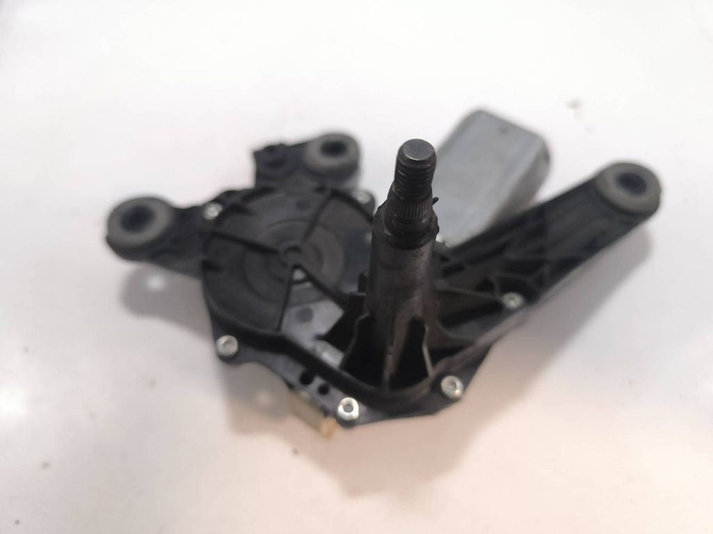 Citroen Xsara Picasso 1999 Rear wiper motor 9631473680