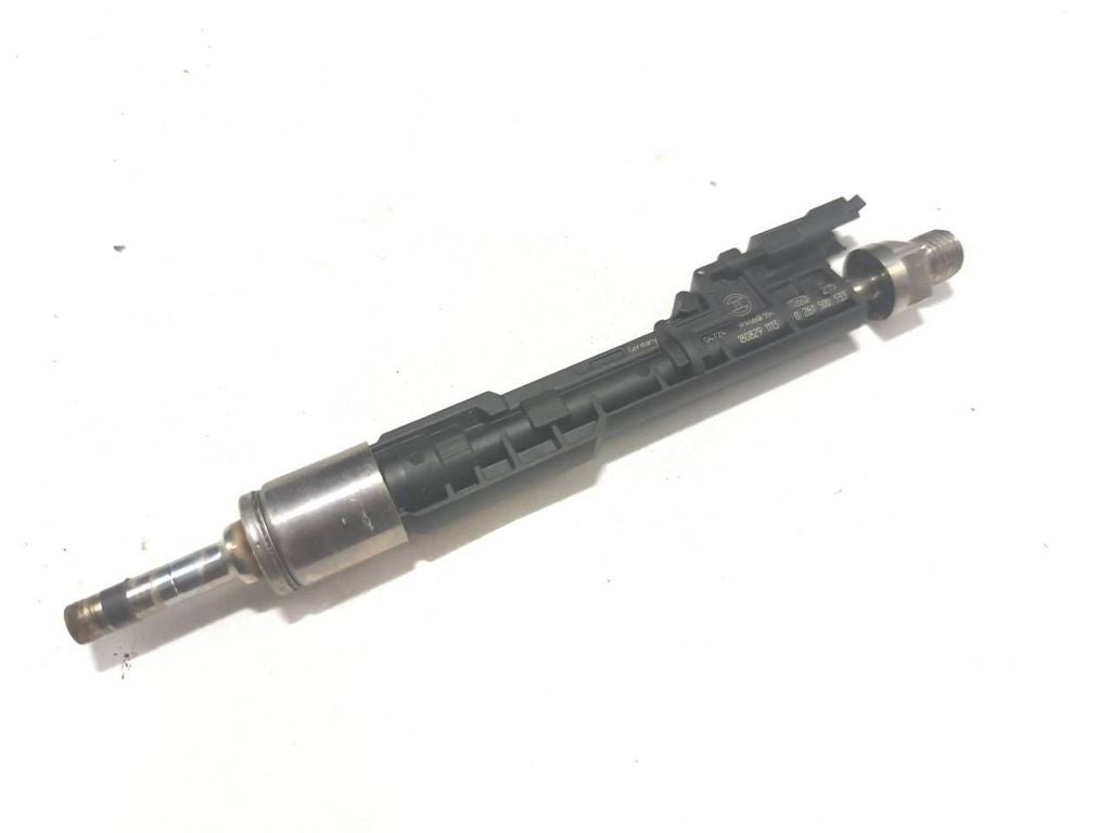 BMW M4 F82 F83 2017 S55 fuel injector 0261500533