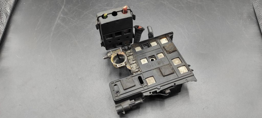 Alfa Romeo 159 2007 Positive wiring loom therminal 60668852