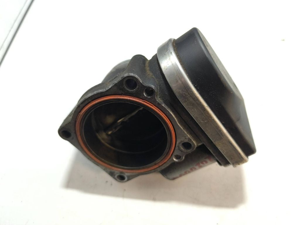 BMW 525i E39 2003 Engine Petrol throttle valve 7502444