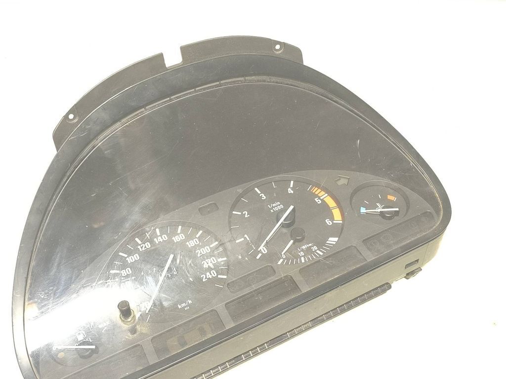 BMW 5 E39 2002 Diesel speedometer instrument cluster 62116907018
